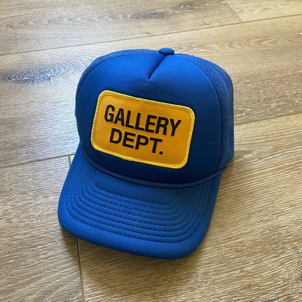 Gallery Dept Blue Mesh Trucker Hat